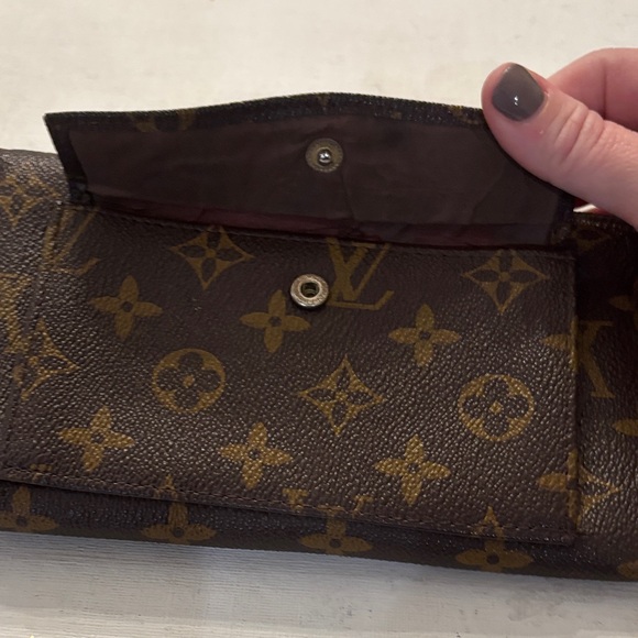 Louis Vuitton Brown and Gold Monogram Clutch